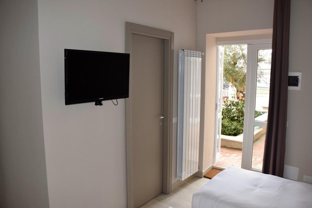 B&B Leonardo Rho Phòng bức ảnh