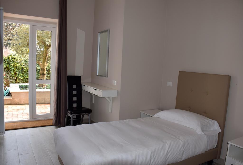 B&B Leonardo Rho Phòng bức ảnh