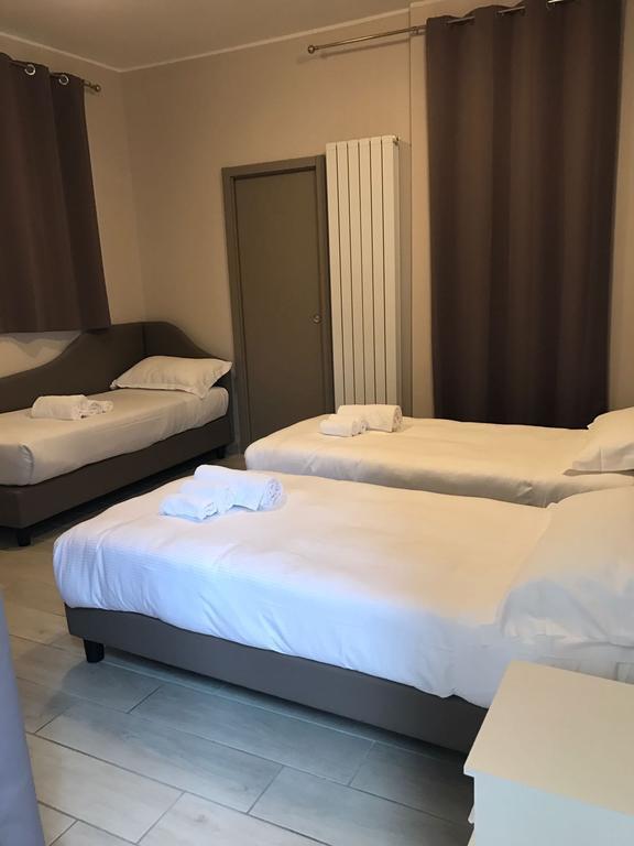 B&B Leonardo Rho Ngoại thất bức ảnh